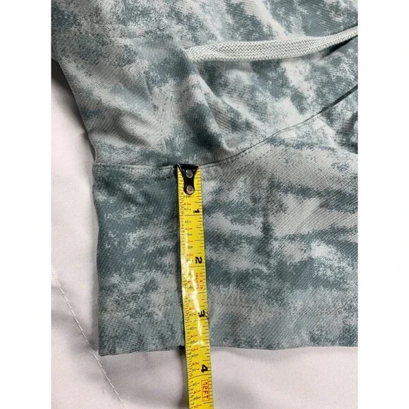 Athleta Farallon Shorts Gray Knit Shorts Size L Coastal Beach Activewear - Picture 7 of 10